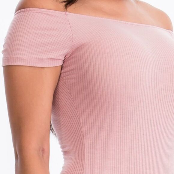 139. Scoop neck bodysuit snap between legs choose: mauve, black, navy, or white - Picture 5 of 9